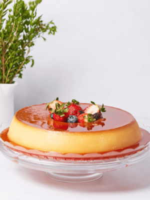 Crema Volteada con Frutos Rojos