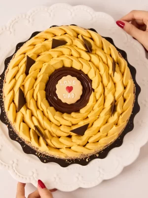 PAVLOVA DE LUCUMA